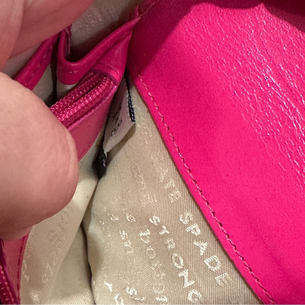 Authentic Kate Spade Wallet - Picture 7 of 11